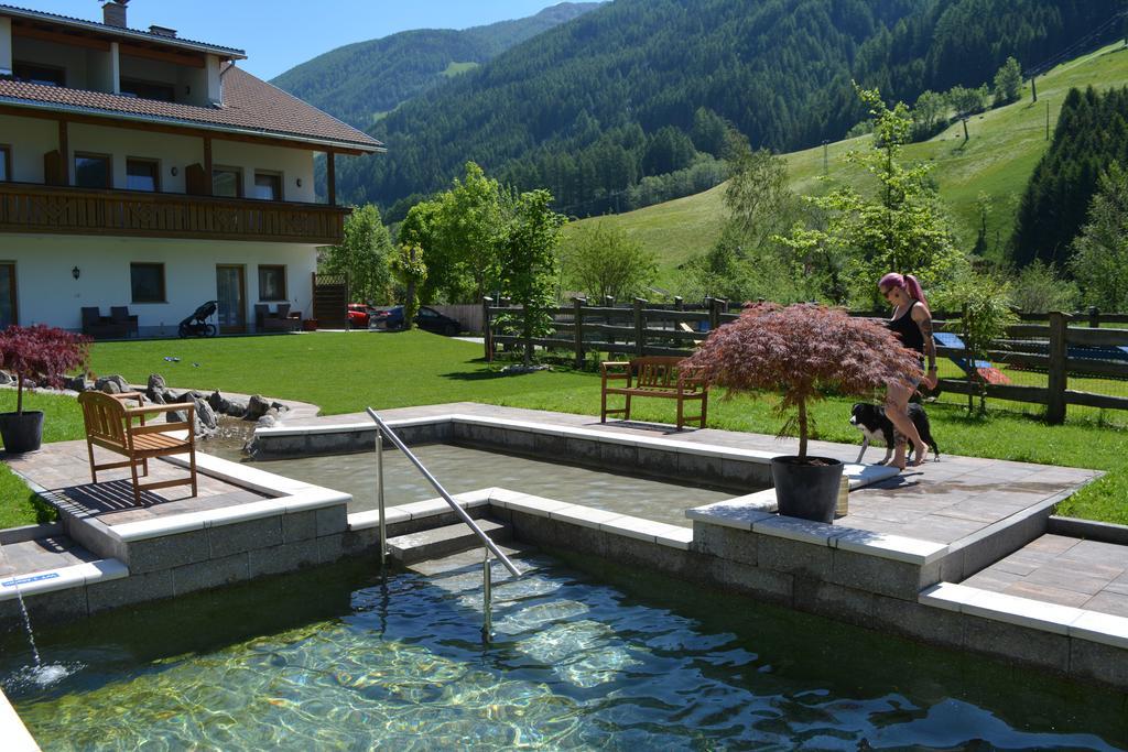 Hotel Sonja Cadipietra Buitenkant foto